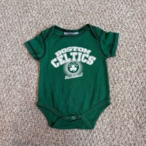 NBA Boston Celtics Infant Green Bodysuit Onesie Size 0-3 Months  Basketball
